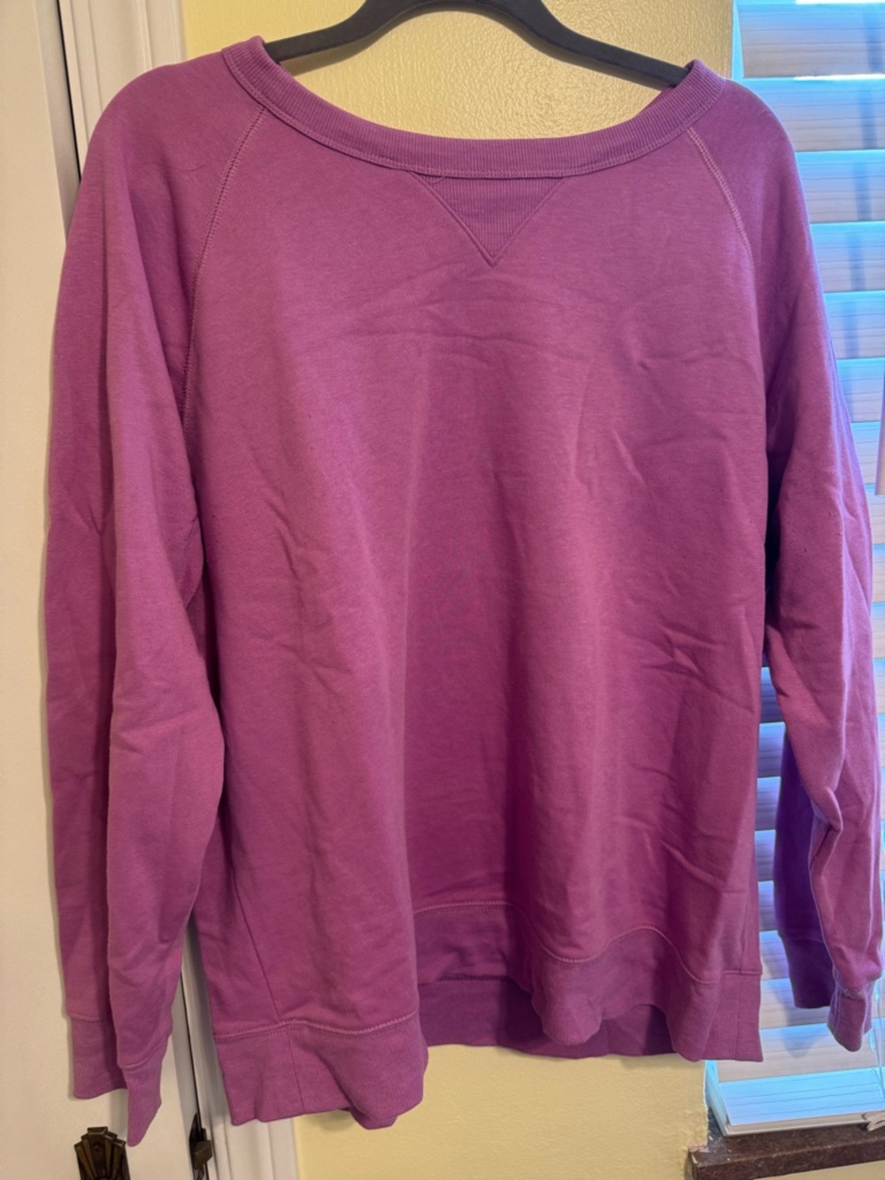 Old Navy Violet Crewneck Sweatshirt